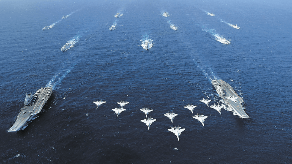 辽宁舰、山东舰双航母编队